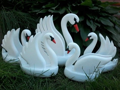 Лебеди из пенопласта